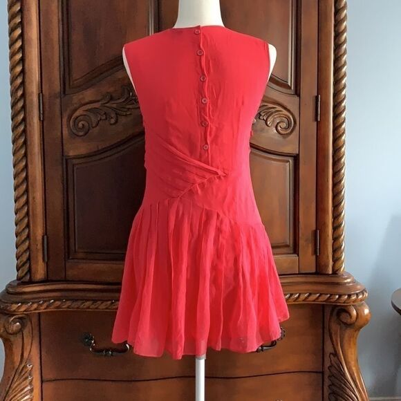 Nanette Lepore sleeveless dress- size 2 - Picture 2 of 7